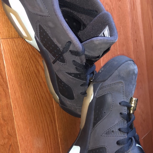 Air Jordan 6 - Picture 3 of 5